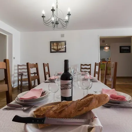 Gite l'escande Сasa de vacaciones